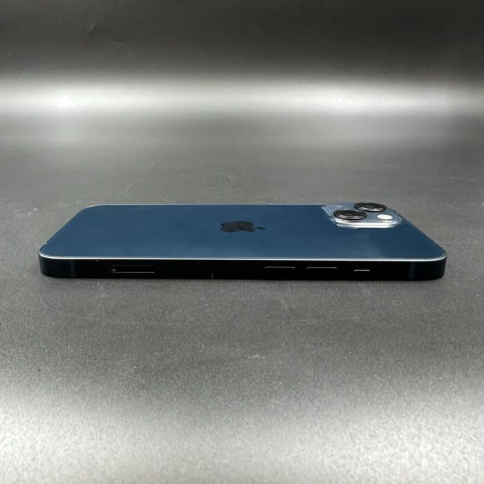 iPhone 13 128GB Midnight - Image 4
