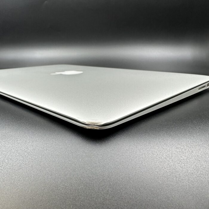 Macbook Air 13" 2017 1.8Ghz | 128GB SSD | 8GB Ram | Core i5 - Image 5