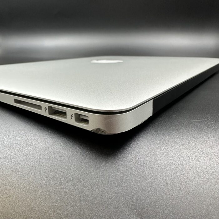 Macbook Air 13" 2017 1.8Ghz | 128GB SSD | 8GB Ram | Core i5 - Image 6