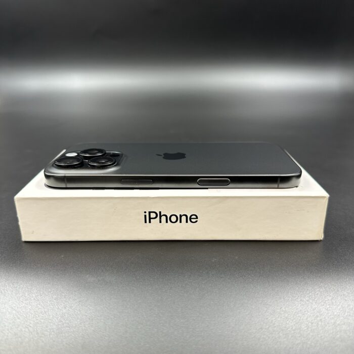 iPhone 16 Pro 256GB Space Black - Image 3