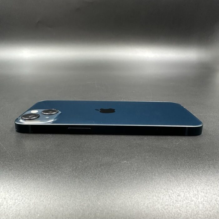 iPhone 13 128GB Midnight - Image 2