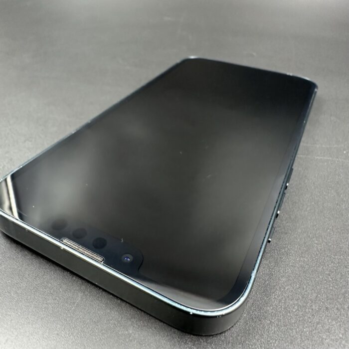 iPhone 13 128GB Midnight - Image 6