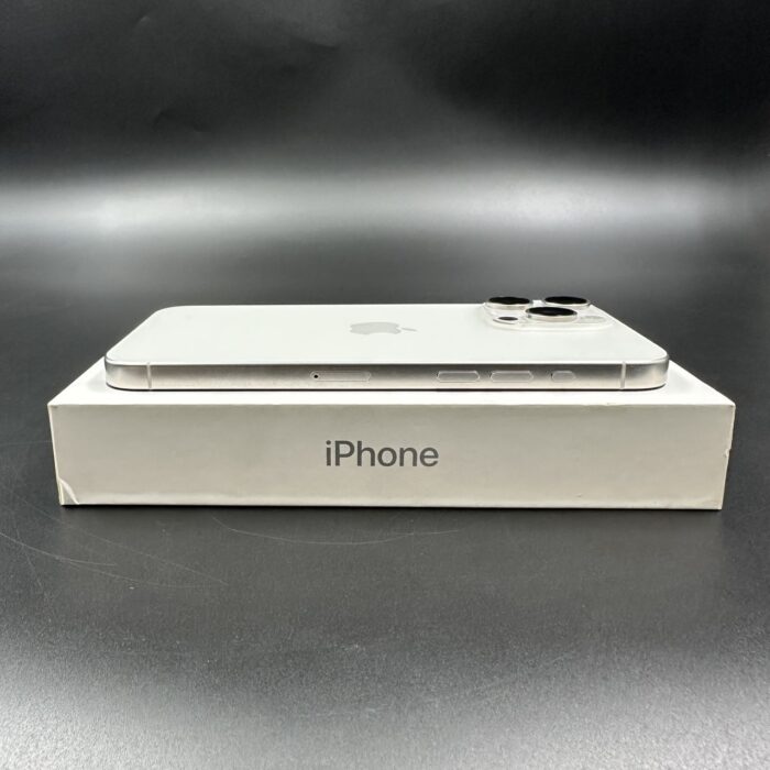 iPhone 15 Pro Max 256GB White Titanium - Image 5