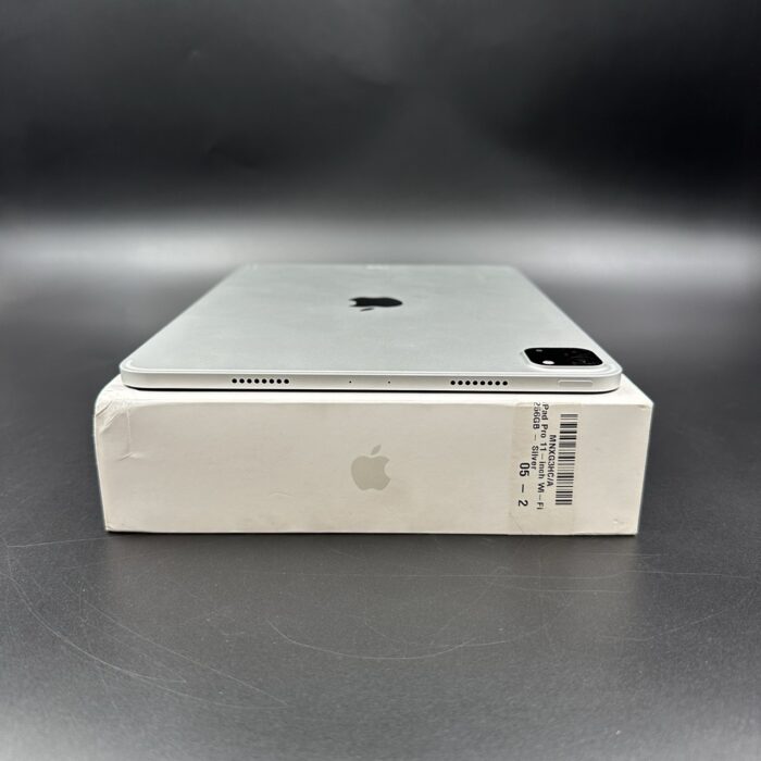 iPad Pro 11-inch M2 256GB (4th Generation) Wifi Silver - Image 6