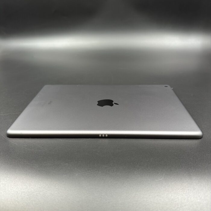 iPad 7th (Generation) 128GB Wifi Space Grey - Image 4