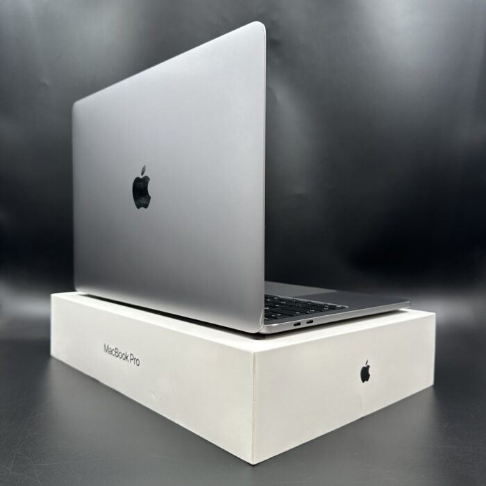 Macbook Pro 13" M2 256GB Space Grey - Image 3