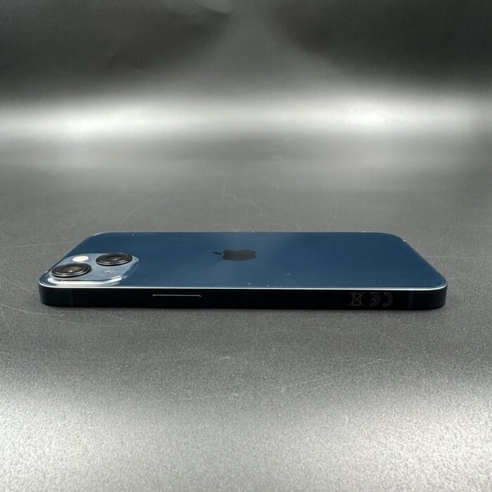 iPhone 13 128GB Midnight - Image 2