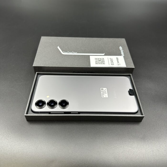 Samsung Galaxy S25 Plus 256GB Silver Shadow (Brand New / Open Box) - Image 2