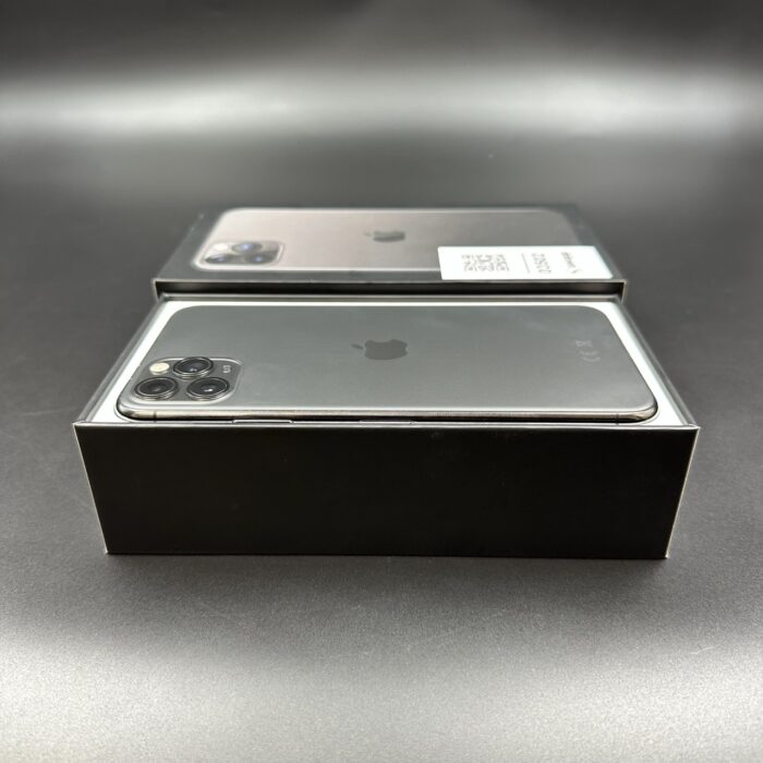 iPhone 11 Pro Max 256GB Space Grey - Image 2