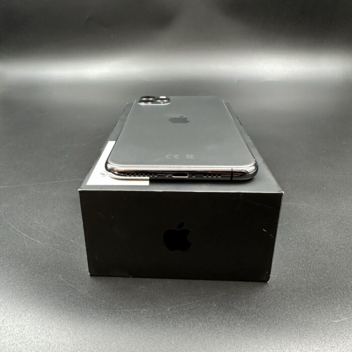 iPhone 11 Pro Max 256GB Space Grey - Image 4