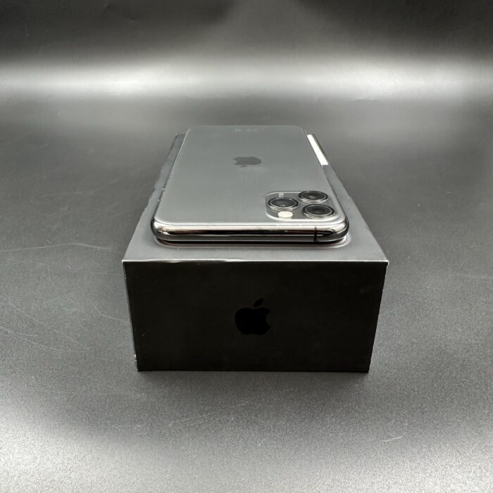 iPhone 11 Pro Max 256GB Space Grey - Image 6