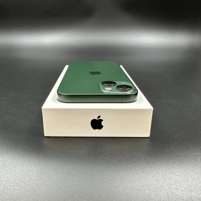iPhone 13 128GB Green - Image 6