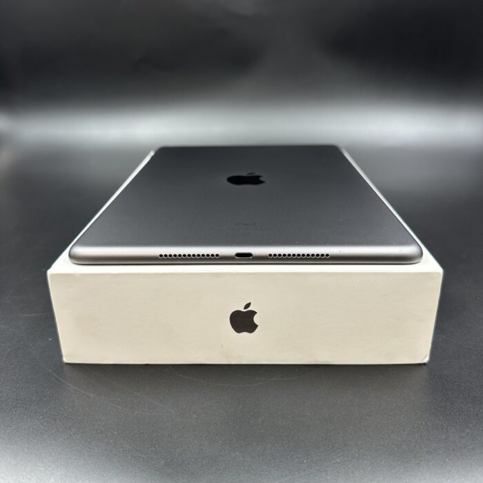 iPad 9th Generation 64GB Wifi Space Grey - Image 4