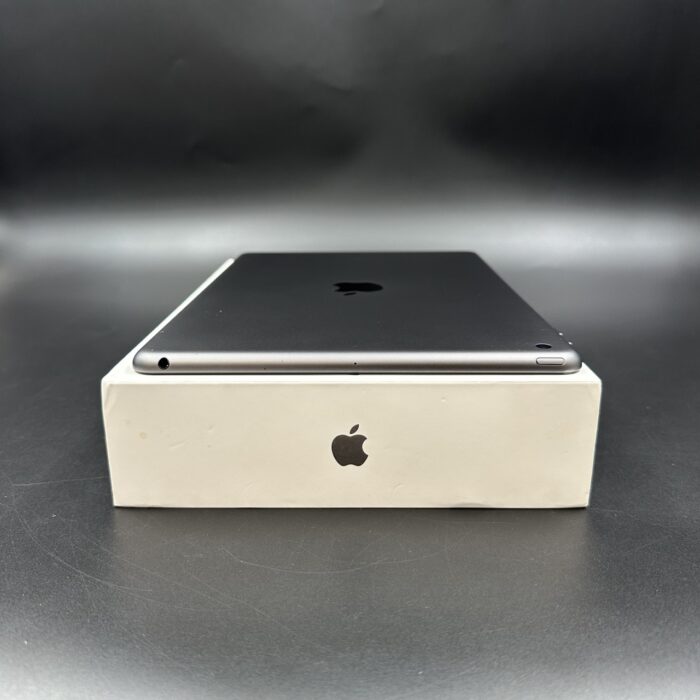iPad 9th Generation 64GB Wifi Space Grey - Image 6