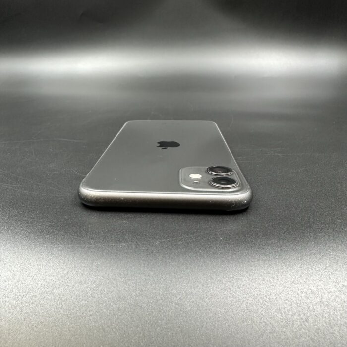 iPhone 11 64GB Black - Image 6