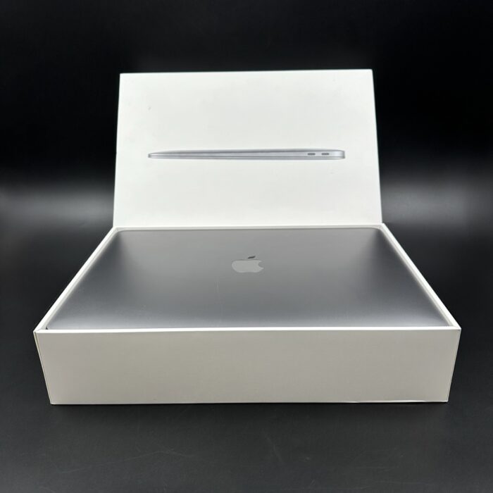 Macbook Air M1 13" 256GB Space Grey - Image 2