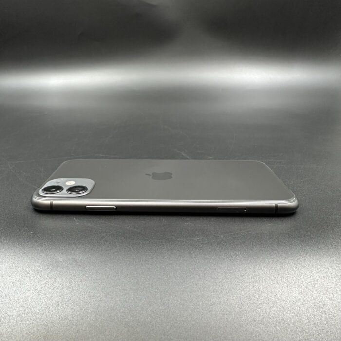 iPhone 11 64GB Black - Image 2