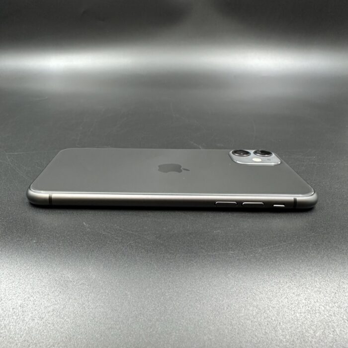 iPhone 11 64GB Black - Image 4