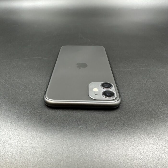 iPhone 11 64GB Black - Image 5
