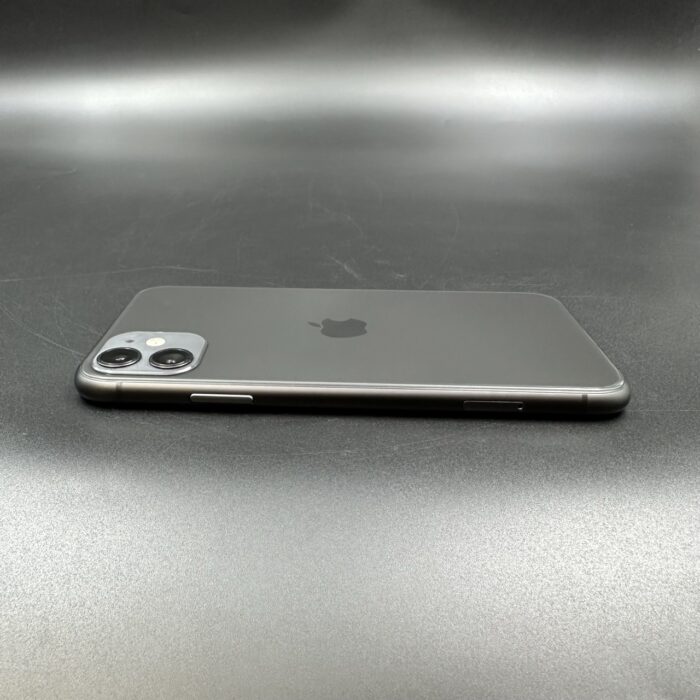 iPhone 11 64GB Black - Image 2