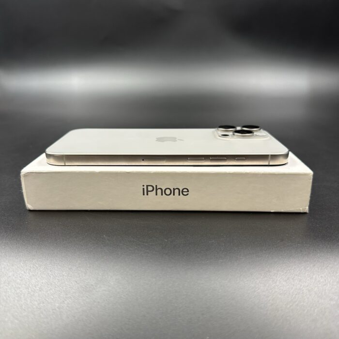 iPhone 16 Pro Max 256GB Natural Titanium - Image 5