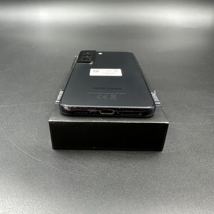 Samsung Galaxy S22 5G Duos 256GB Phantom Black - Image 4