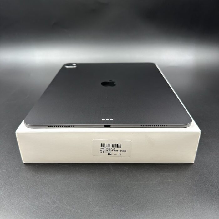 iPad Pro 13-Inch (M4) 256GB WIFI Space Black - Image 4