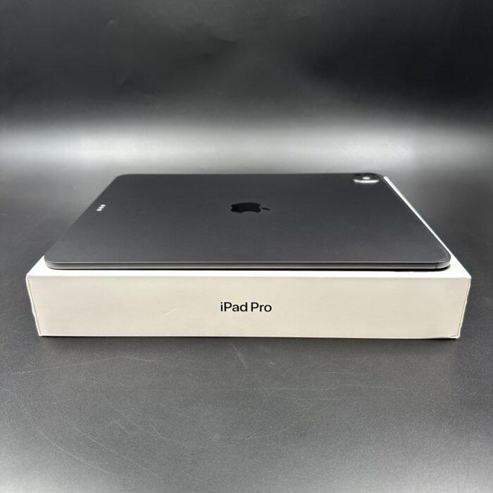 iPad Pro 13-Inch (M4) 256GB WIFI Space Black - Image 5
