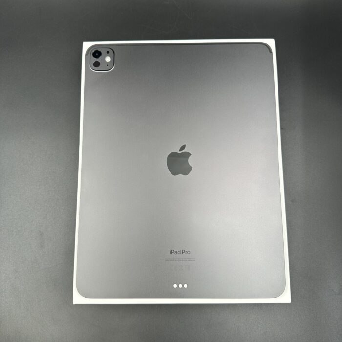 iPad Pro 13-Inch (M4) 256GB WIFI Space Black - Image 7