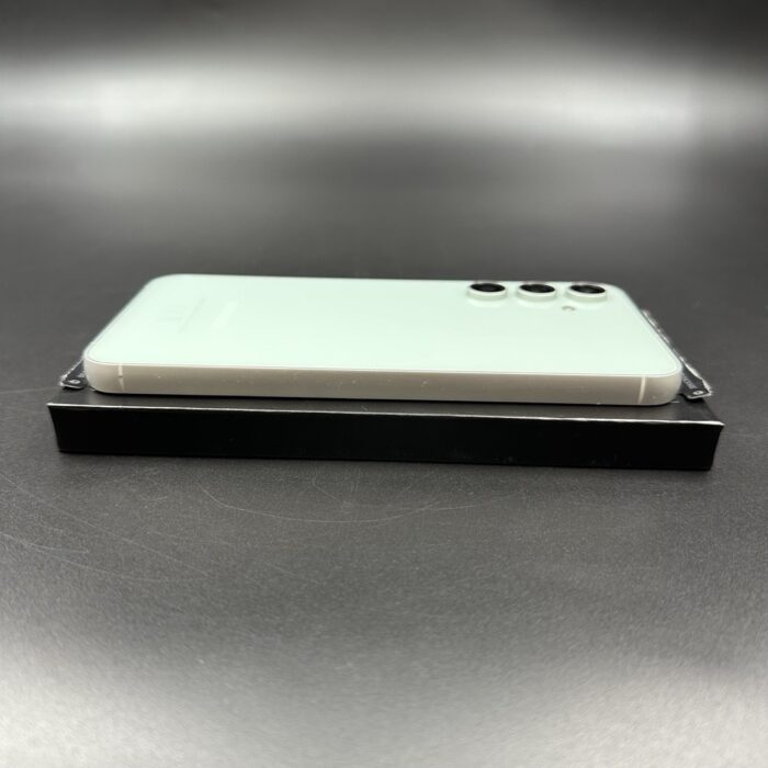 Samsung Galaxy S23 FE 256GB Mint - Image 5