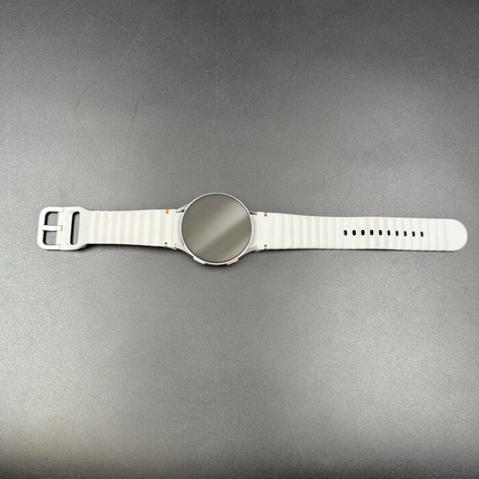 Samsung Galaxy Watch 7 44MM Silver - Image 6