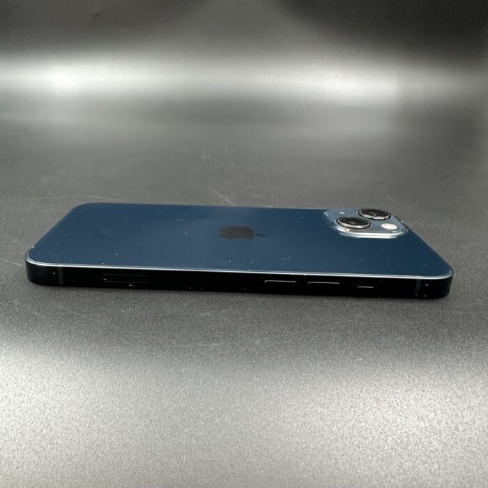 iPhone 13 128GB Midnight (Cracked Screen) - Image 4