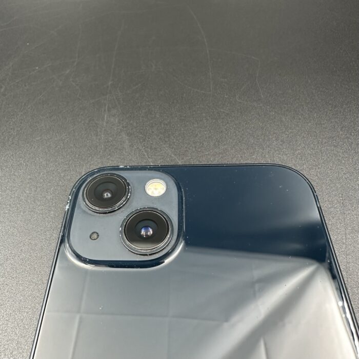 iPhone 13 128GB Midnight (Cracked Screen) - Image 7