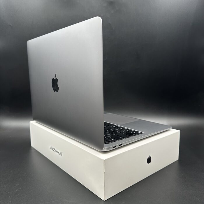 Macbook Air M1 13" 8GB 256GB Space Grey - Image 3