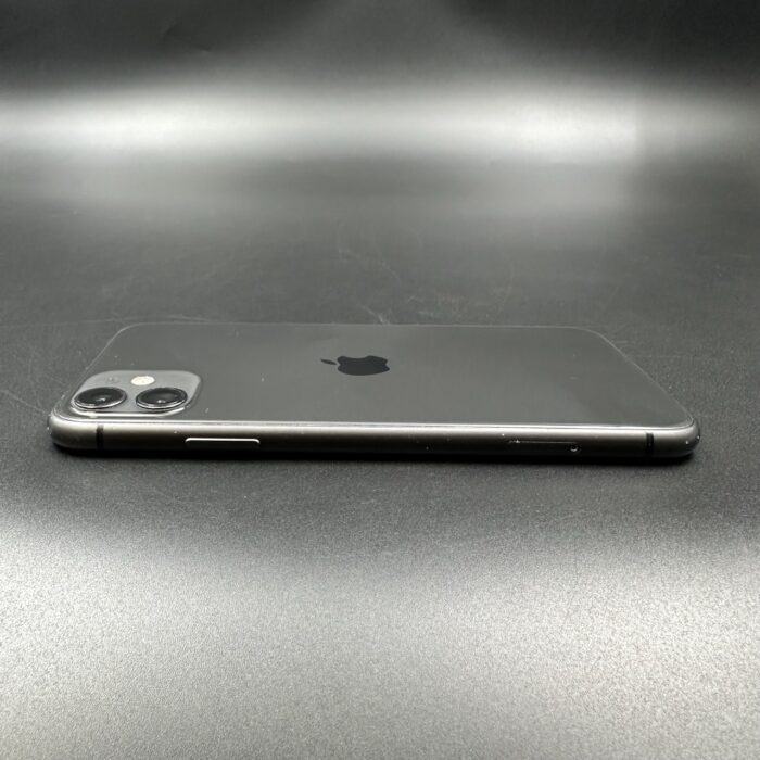 iPhone 11 64GB Black - Image 2