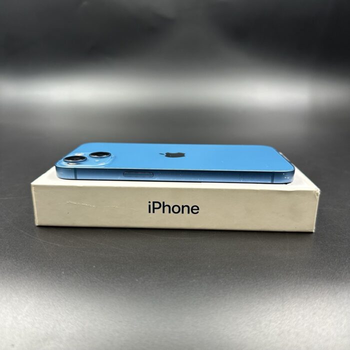 iPhone 13 128GB Blue - Image 3