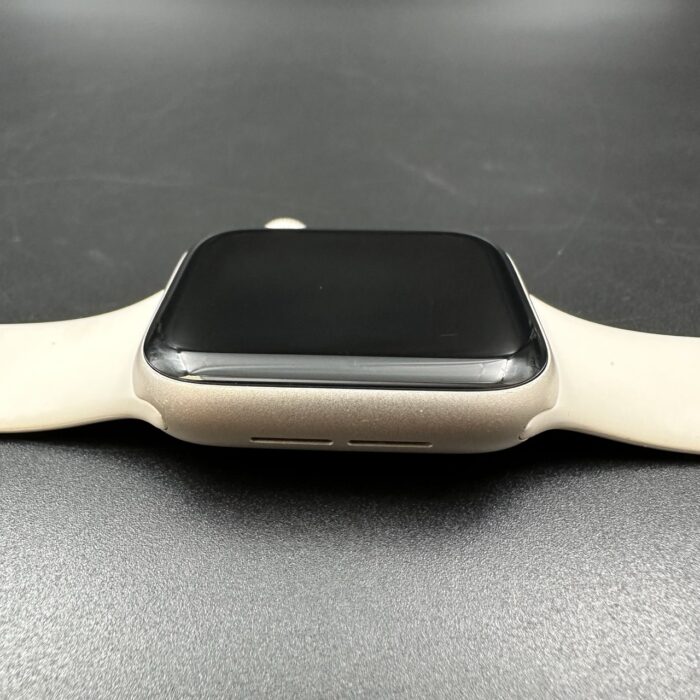 Apple Watch SE (Gen 2) 40MM GPS Starlight - Image 2