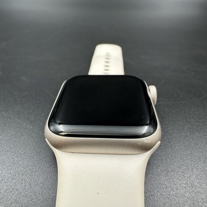 Apple Watch SE (Gen 2) 40MM GPS Starlight - Image 3