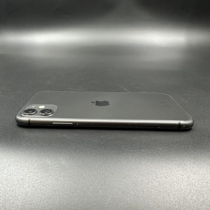 iPhone 11 64GB Black - Image 2