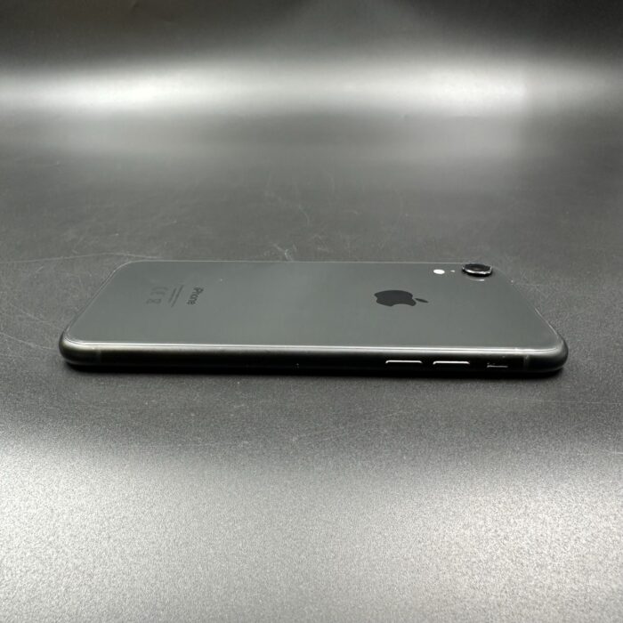 iPhone XR 128GB Black - Image 4