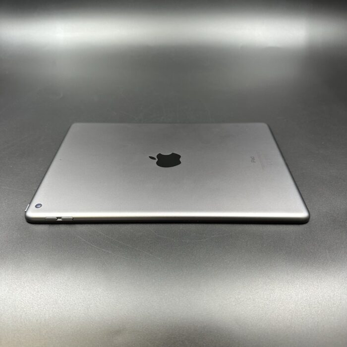 iPad 9th Generation 64GB Wifi Space Grey - Image 2