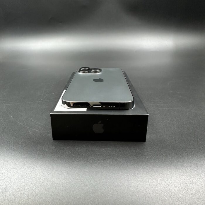 iPhone 13 Pro 256GB Graphite - Image 4