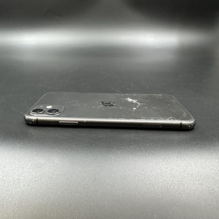 iPhone 11 64GB Black (Cracked Back) - Image 2
