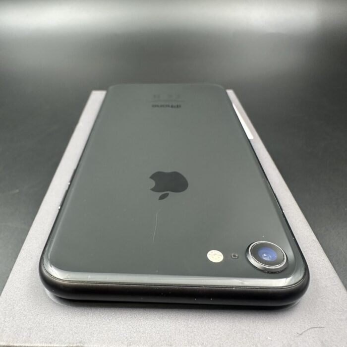 iPhone 8 64GB Space Grey - Image 6