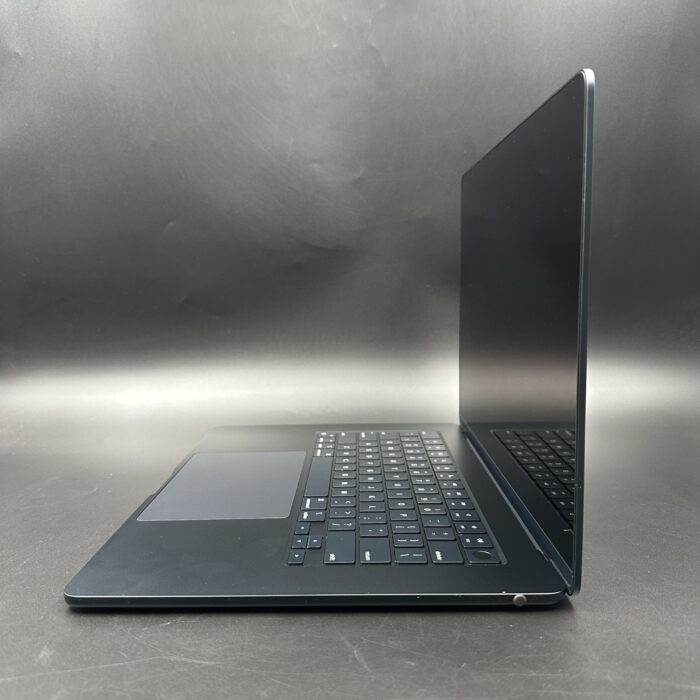 Macbook Air M2 15-inch 256GB Midnight - Image 4