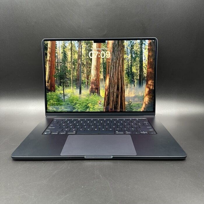 Macbook Air M2 15-inch 256GB Midnight - Image 6