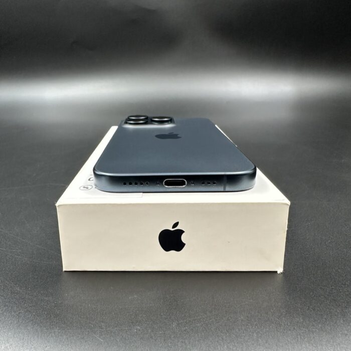 iPhone 15 Pro 256GB Blue Titanium - Image 4
