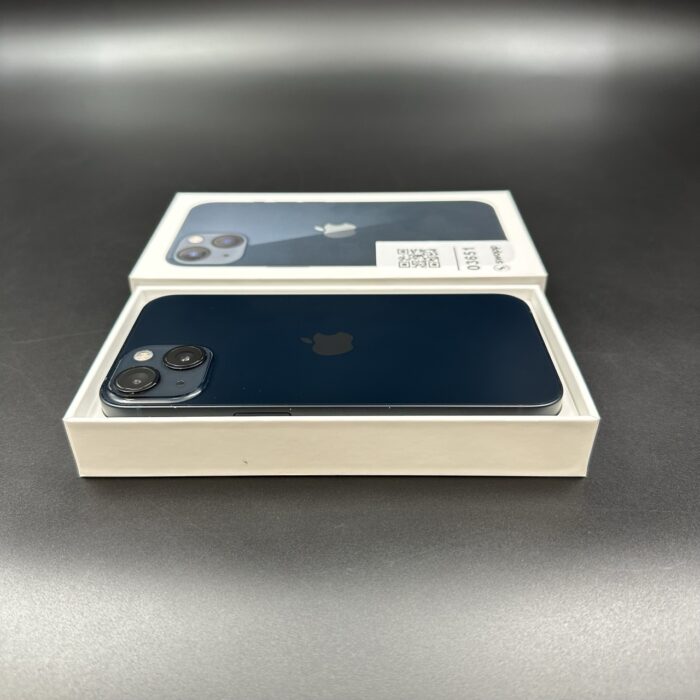 iPhone 13 256GB Midnight - Image 2