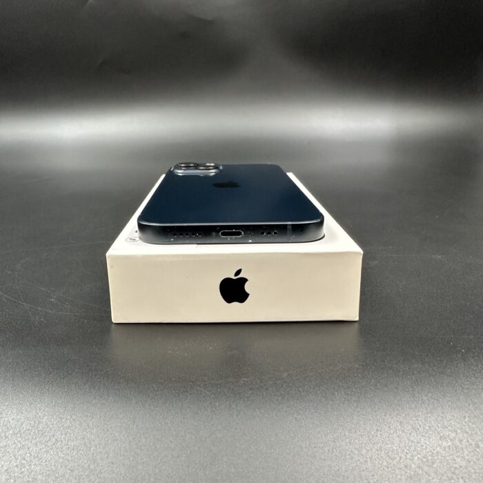 iPhone 13 256GB Midnight - Image 4