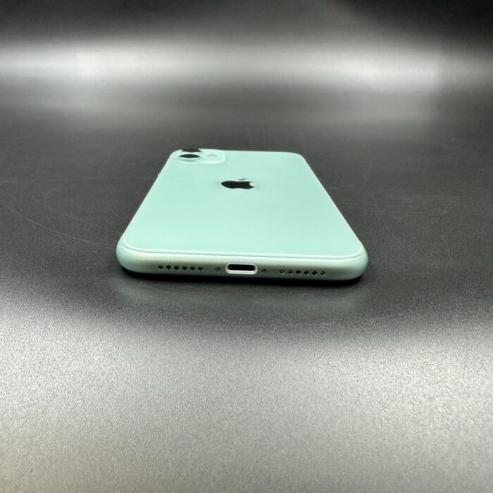 iPhone 11 256GB Green - Image 3